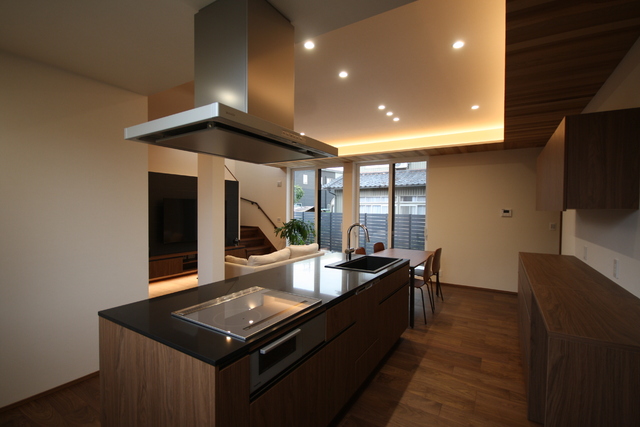 GRAND۲²ϤͷβȻưβ