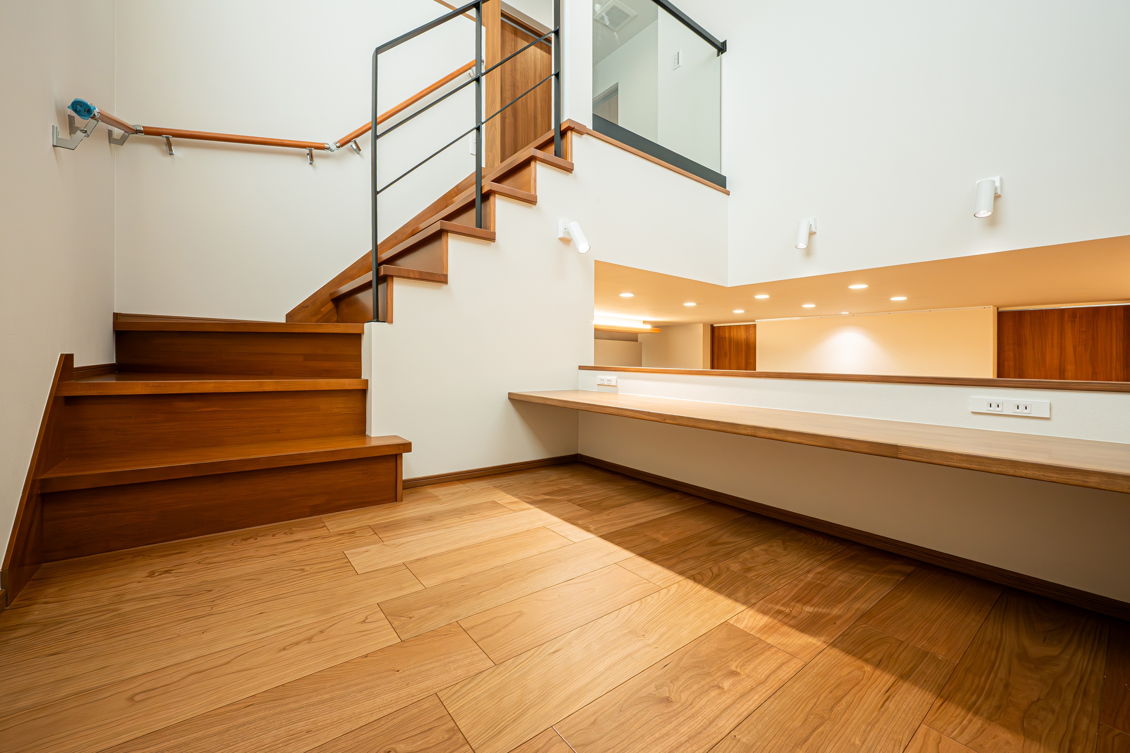 ��GRAND�ۿ��Ϥ褵�⡢��²�ε��ۤ⡢�����ˤĤʤ��뽻�ޤ���